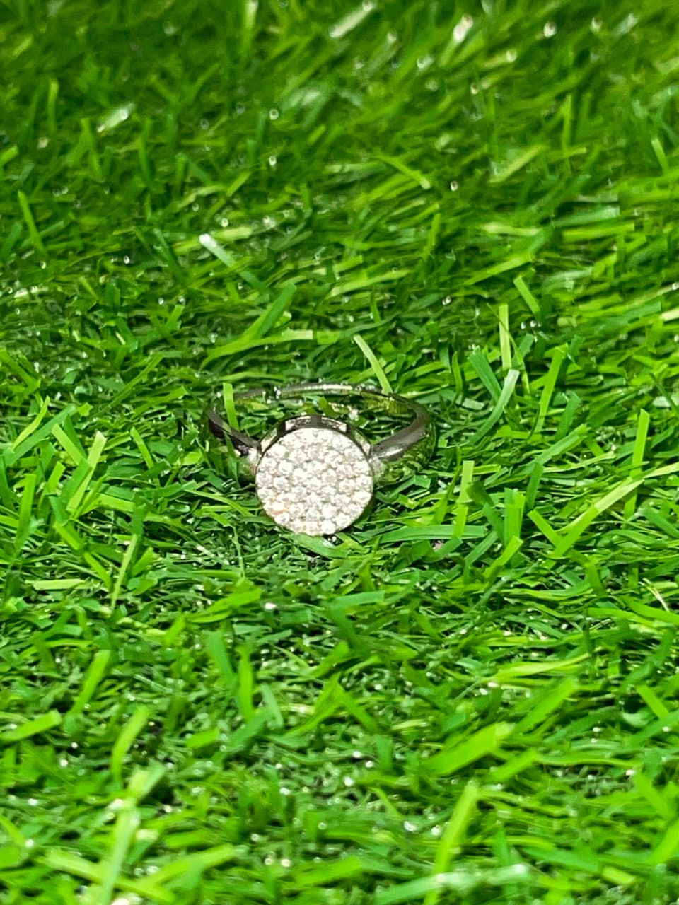 White mini stone ring | Premium Ring | H&A Emporium